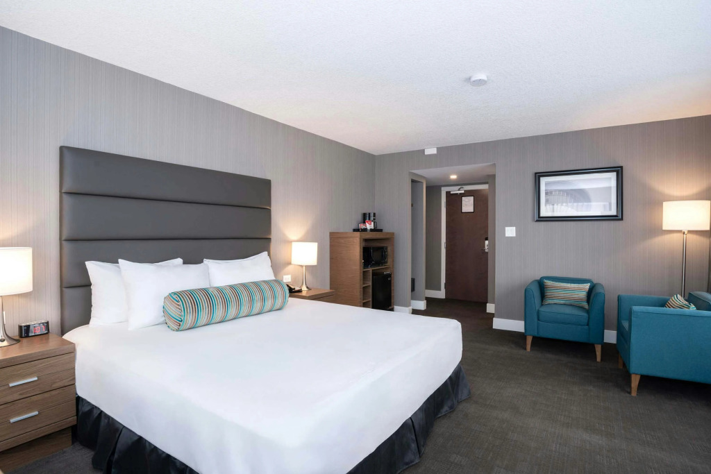 Sandman Signature Calgary Downtown Hotel