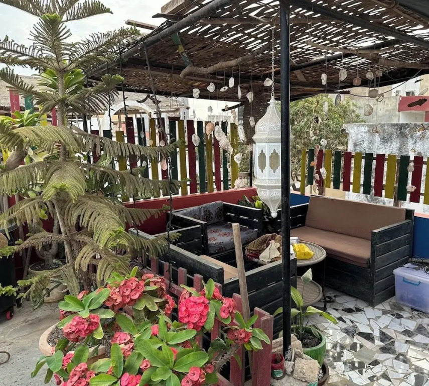 Fadidi House