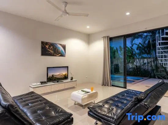 Modern Villa , 2-bedroom, Rawai