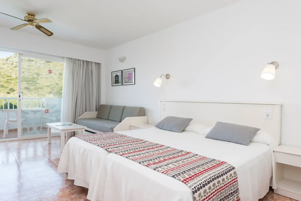 Apartamentos Siesta I
