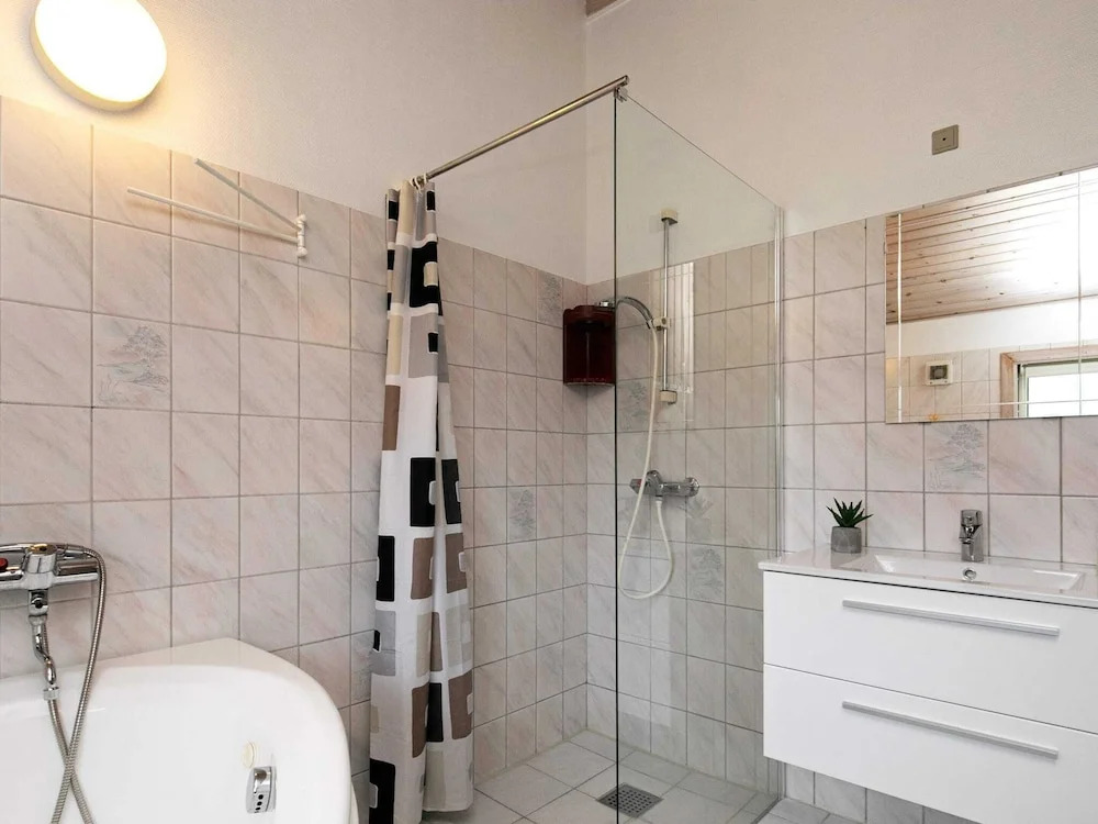 10 Person Holiday Home in Humble