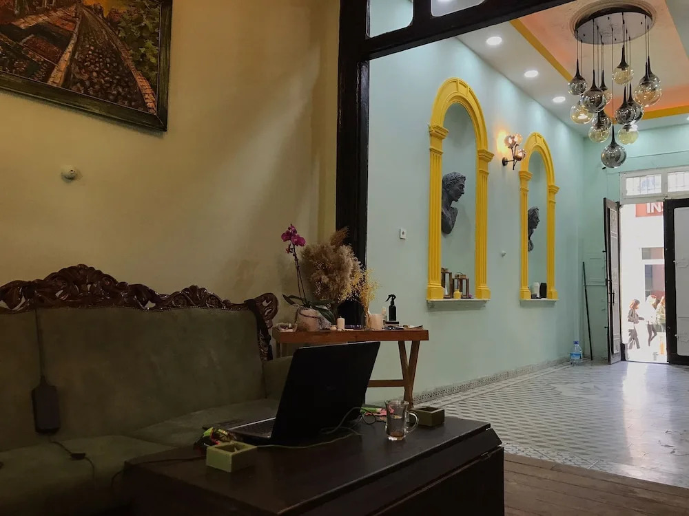 Titan House Hostel