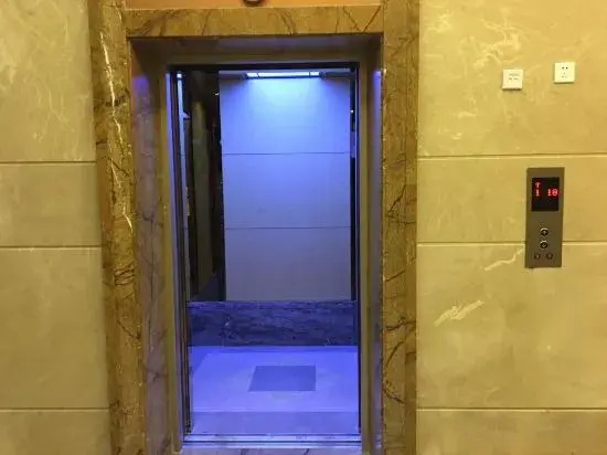 Ailuosi Theme Apartment Hotel