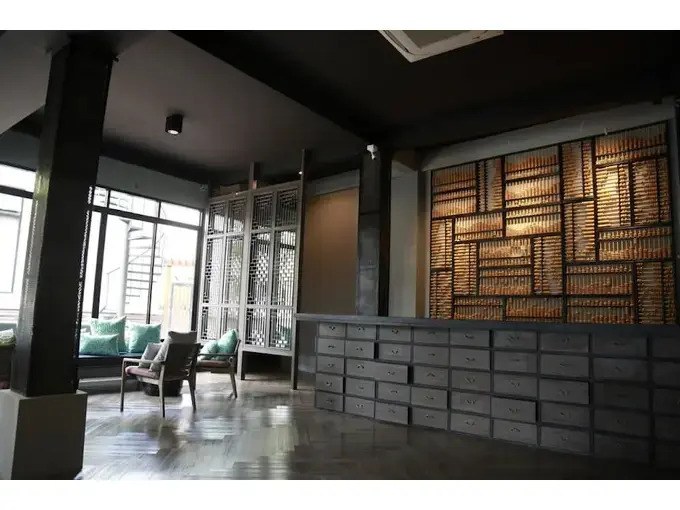 Ang Mor Lao Hotel