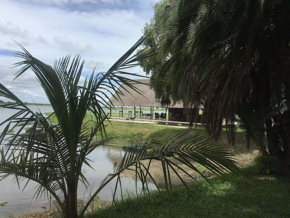 Chita Lodge - Kafue