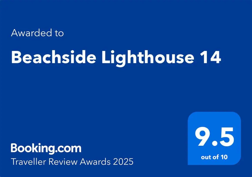 Beachside Lighthouse 14