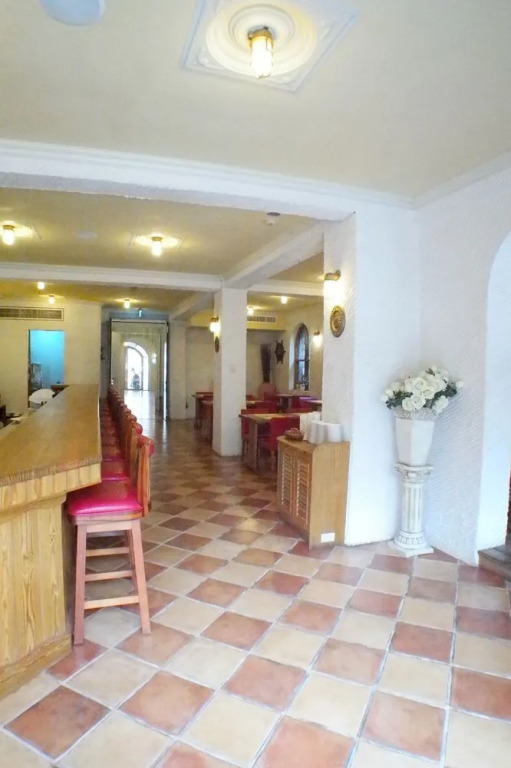 R&H B&B