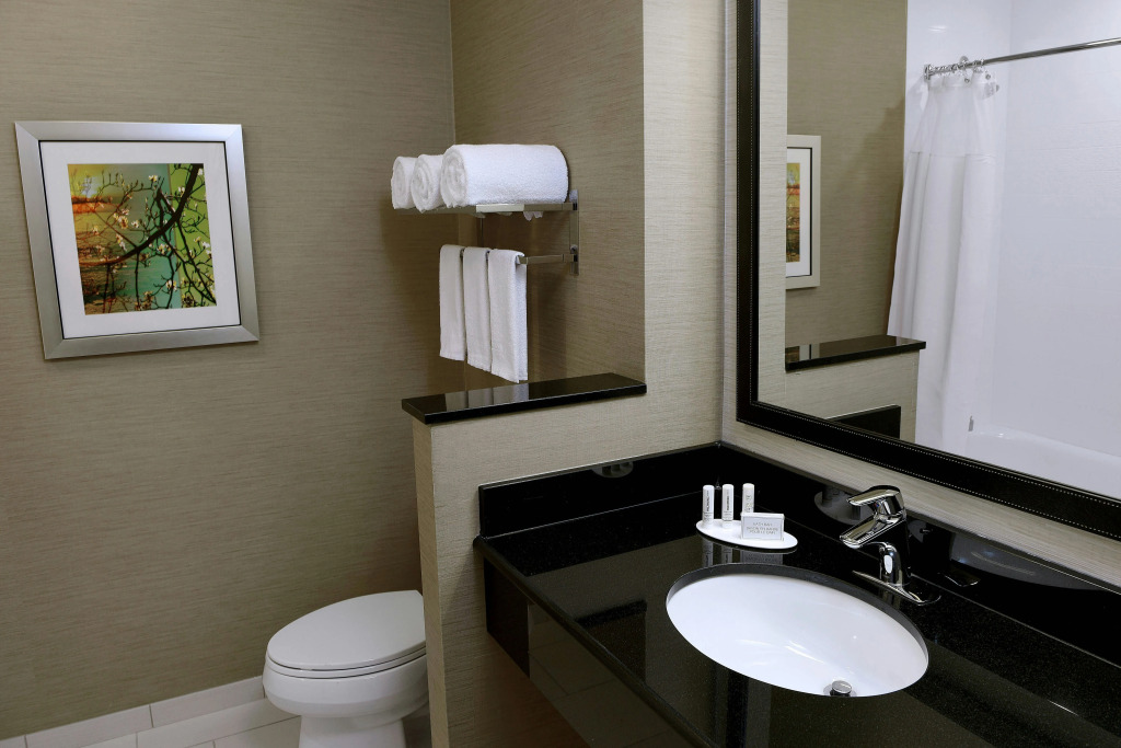 Fairfield Inn & Suites by Marriott Omaha West