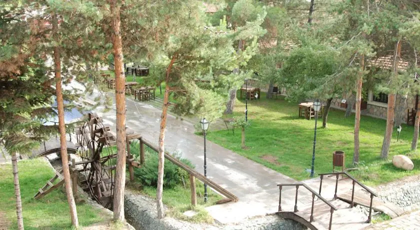 Serender Park Hotel
