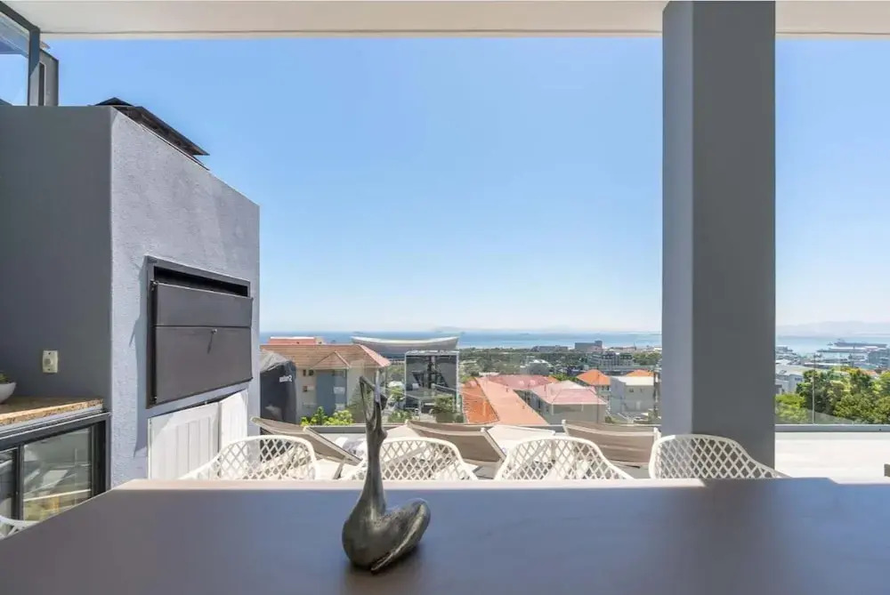 Ocean Views 5 Bedroom Apartments