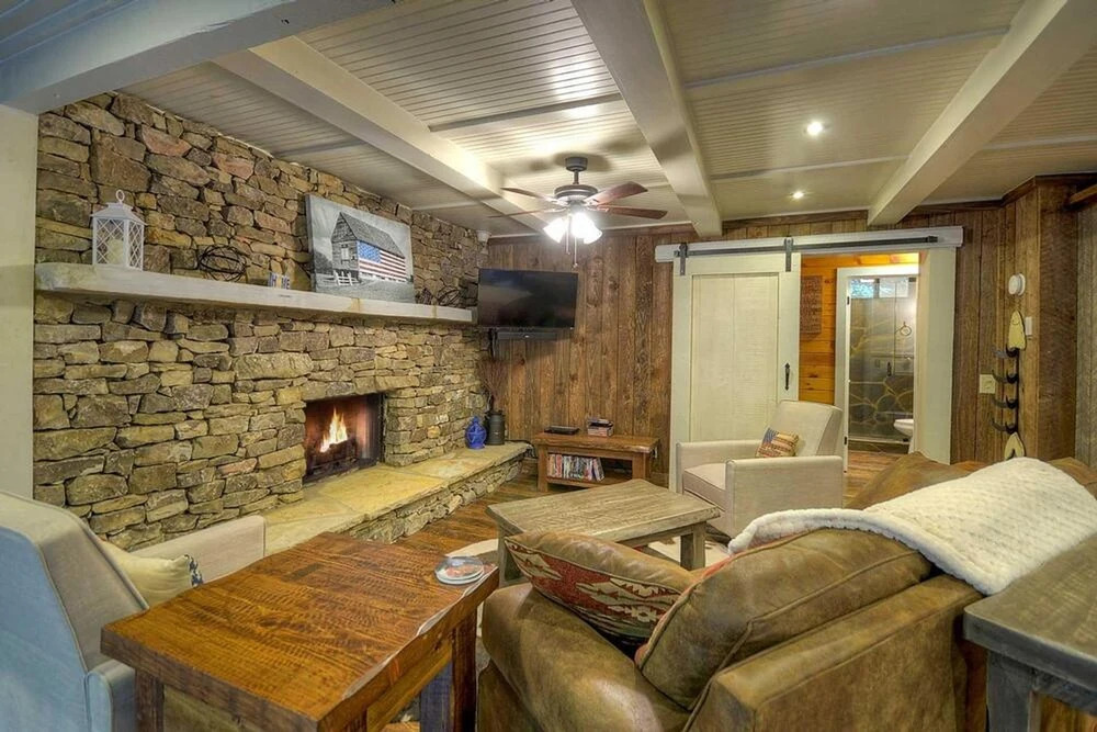 Creekside R&R by Escape to Blue Ridge