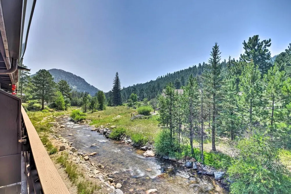 Estes Park Condo ~ 1 Mi to Rmnp!