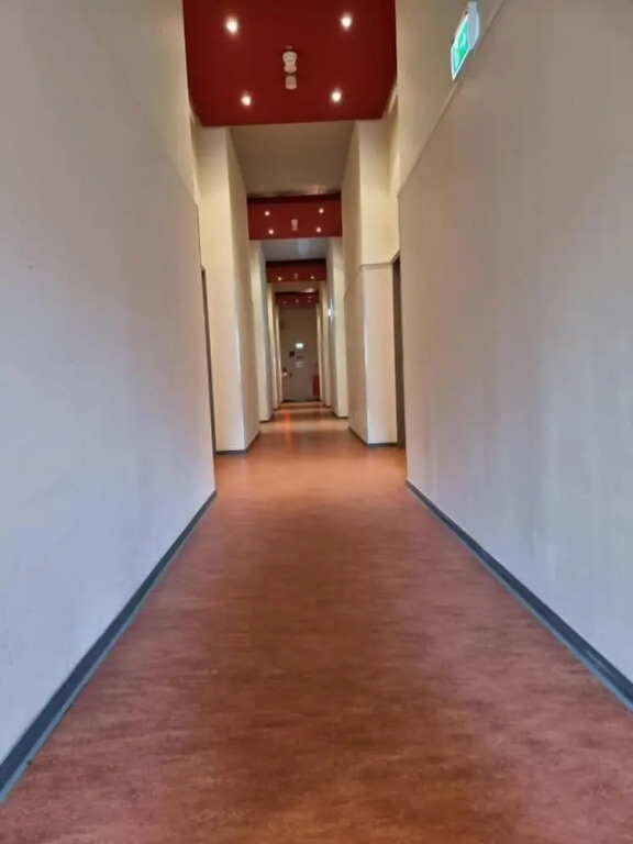 LaOla Living - Hostel