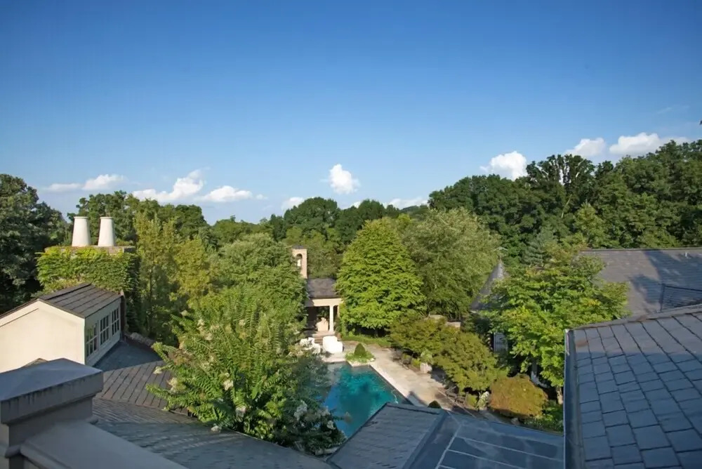 Belle Meade Villa - A True Sight to Behold with Sprawling Acres, Pool 30 day min