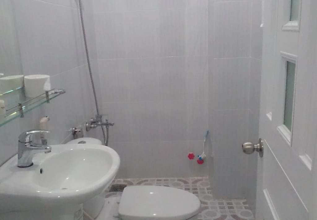 Hoang Van Hotel