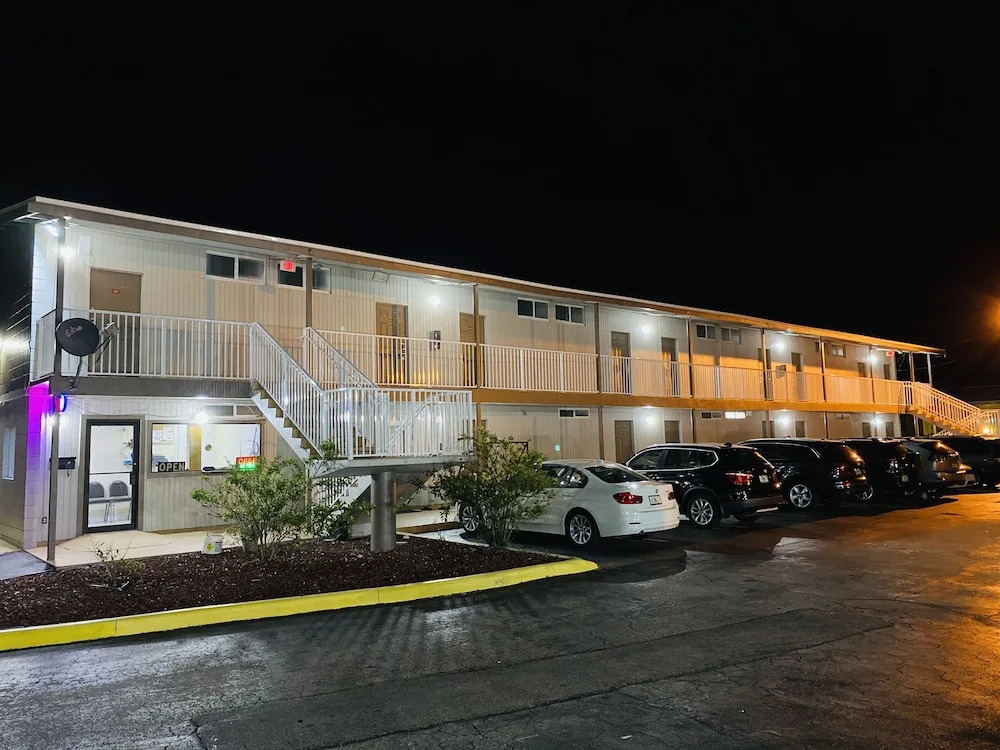 Host Inn