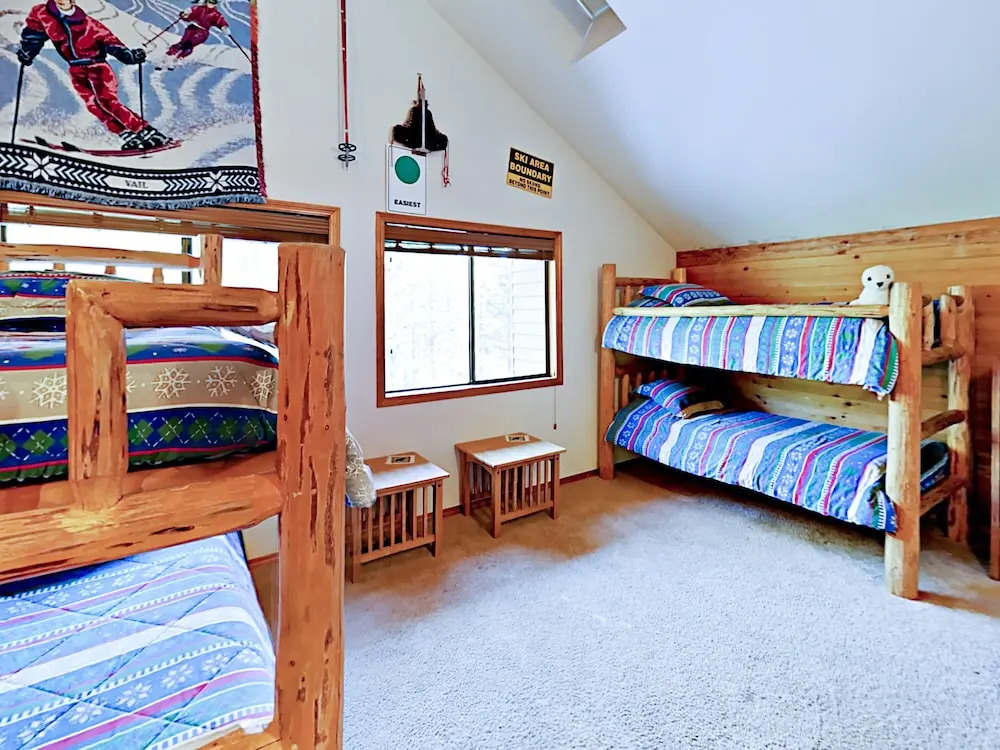 17 Camas Lane
