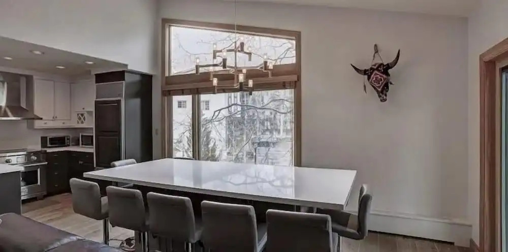 Vail Village 3 Bedroom Condo - Walk to Gondola One!