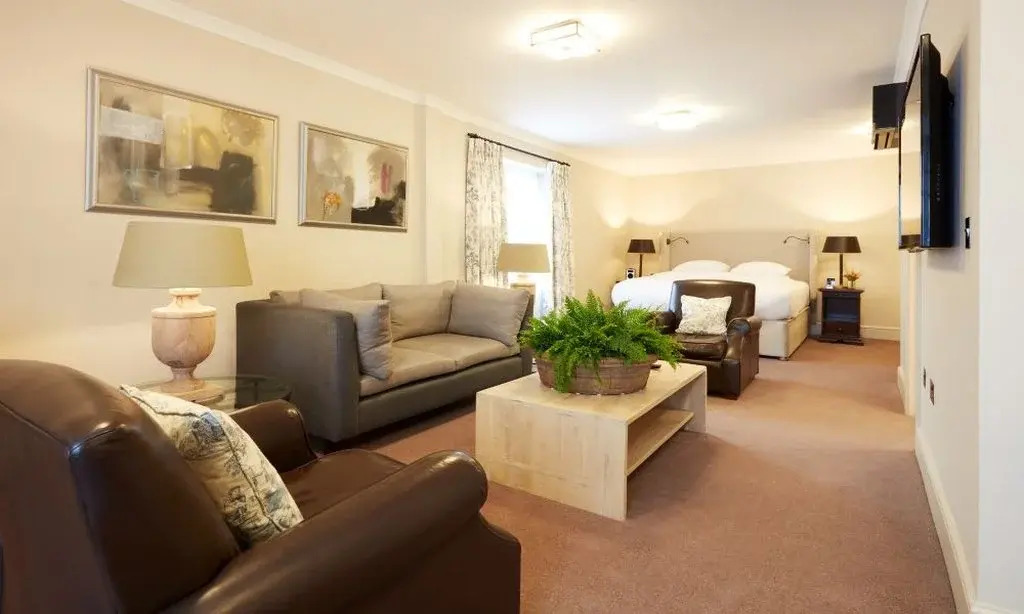 The Angel Hotel