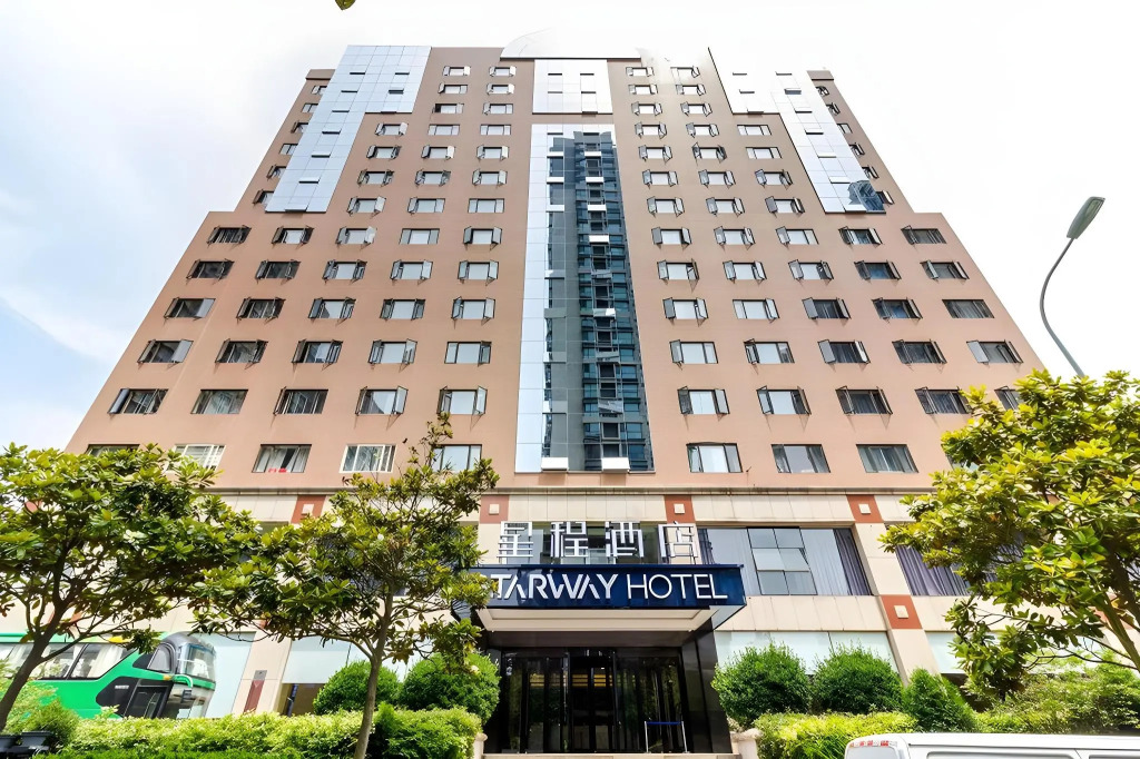 Sunny World Hotel