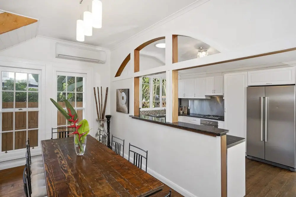 Skye Lodge Byron Bay - Walk to town in 5 minutes!