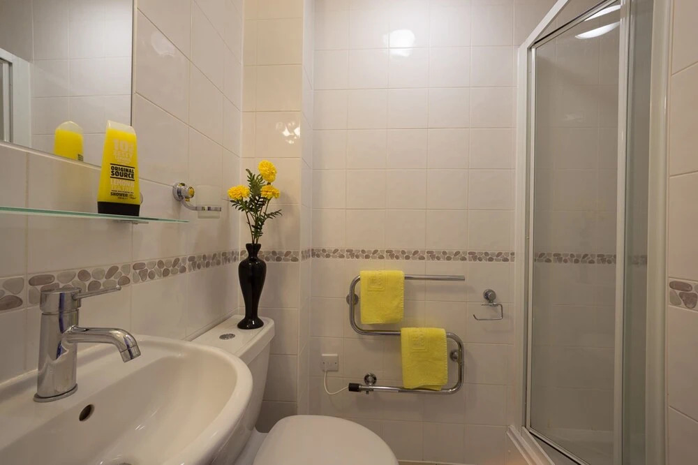 En Suite Rooms & Apartments SHEFFIELD