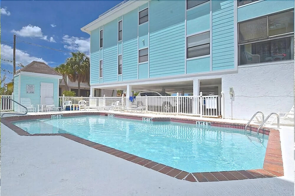 Gulf Beach Place Condo #54649 2 Bedrooms 2 Bathrooms Condo