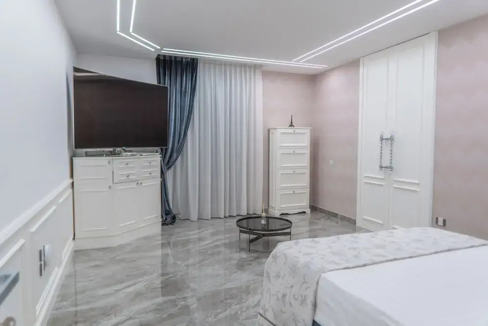 Suite délite Chiaia
