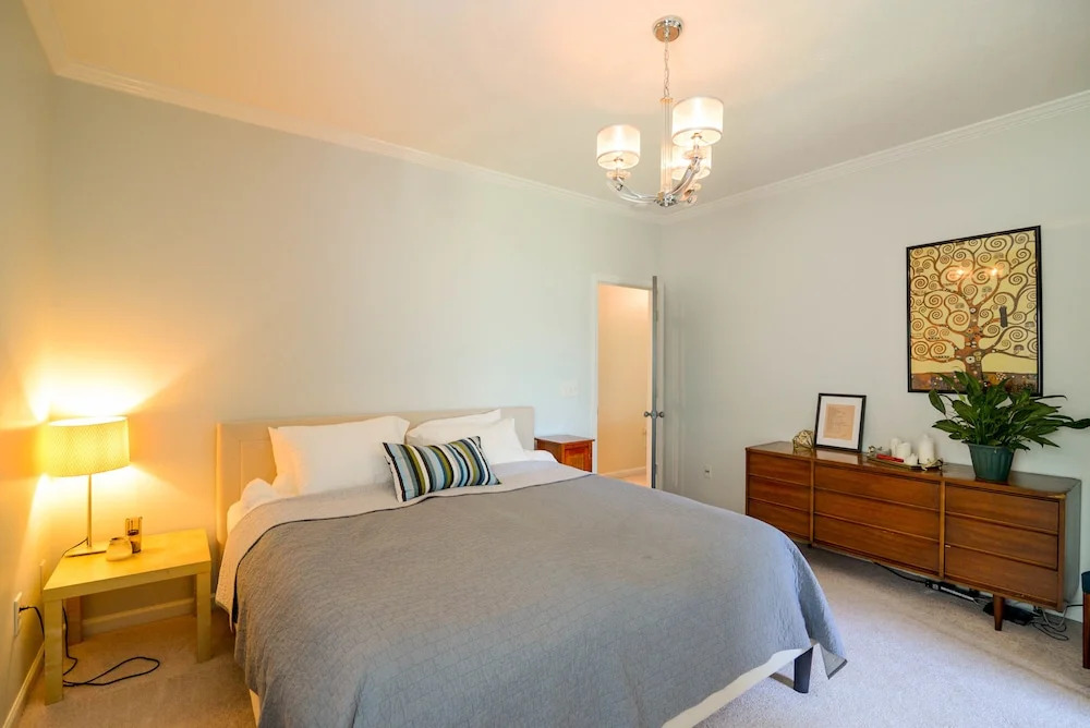 Barksdale Harbor Drive Home - 2 Br Home