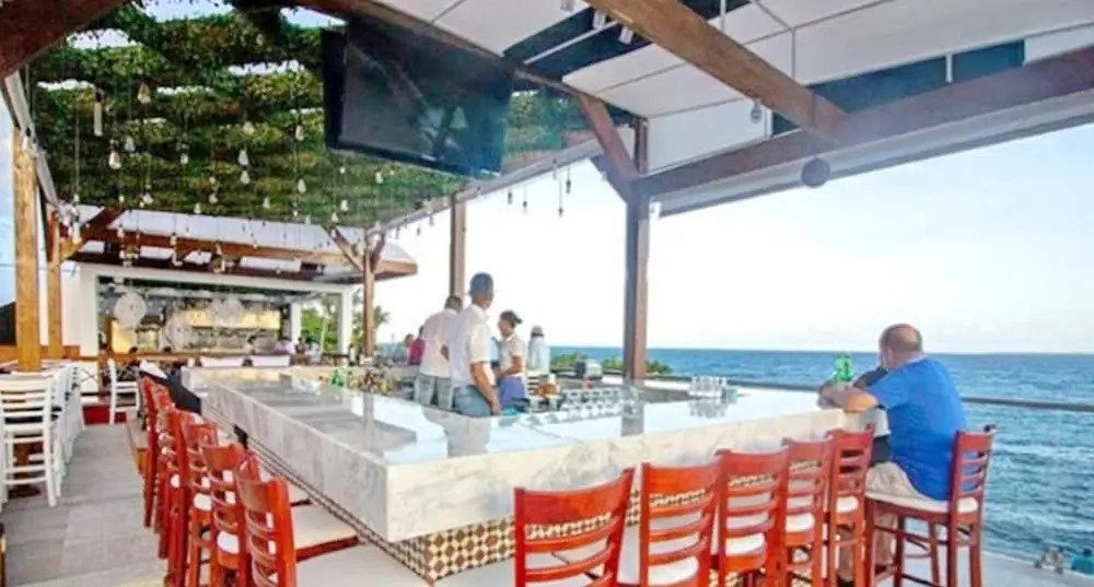 Luxury Apartment near Beach