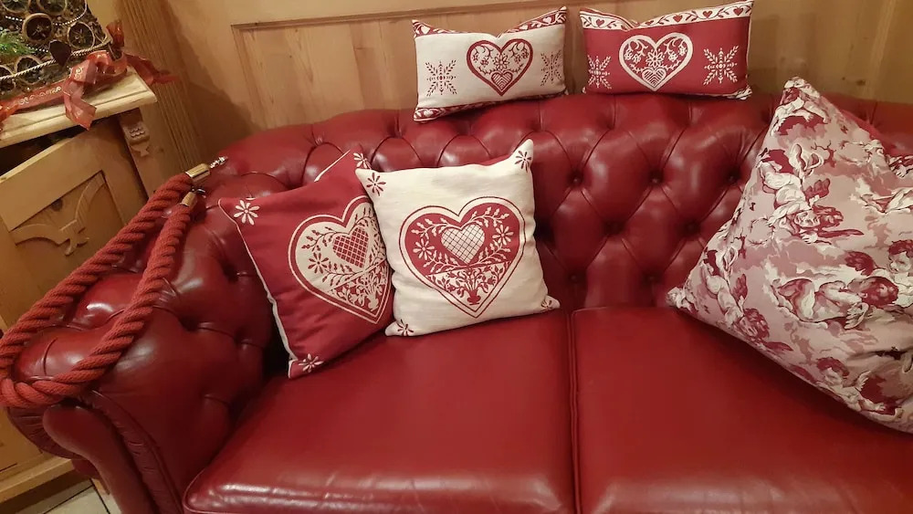 Hotel Garni Concordia - Dolomites Home
