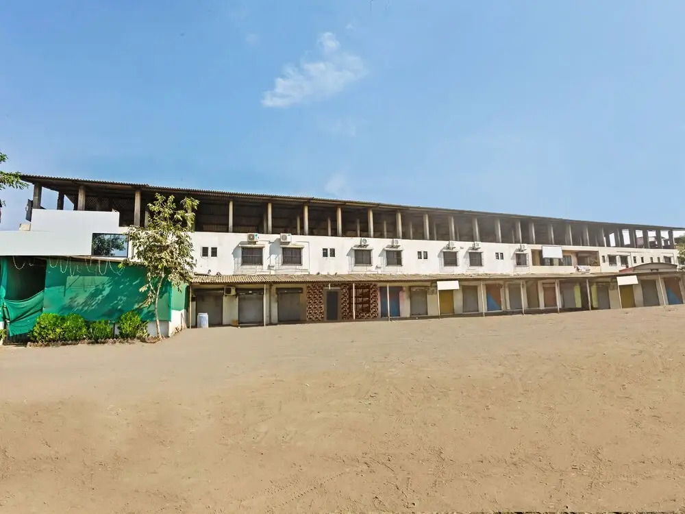 OYO 24435 Shubham Lodging And Boarding