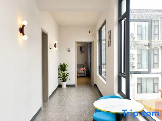 Nine rooms Glynis · Fengxuan Garden Villa (East Gate Store of Dali Old City)