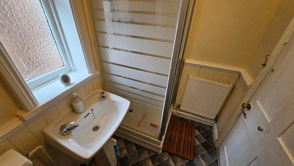 Sherwood Terrace 3 Bedroom 5 Single Beds Entire Property