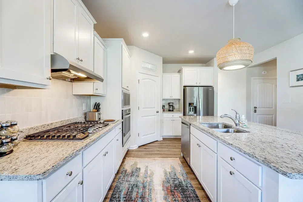 Game Room + Patio: Spacious Ocean View Home