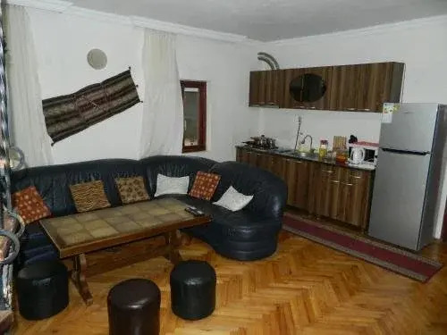 Batumi Hostel 10 - 11