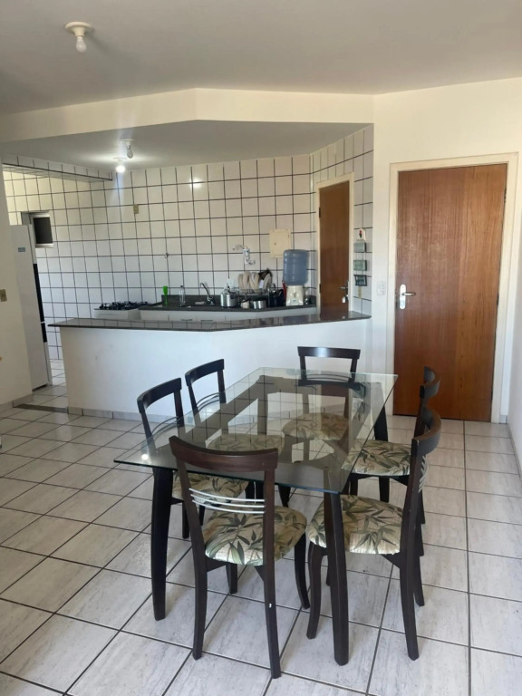 Apartamento Guarapari pé na areia com Wi-Fi e Garagem