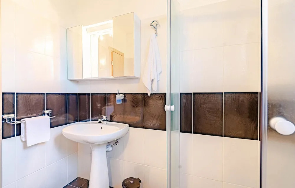 Stunning Home in Loviste With Wifi and 3 Bedrooms