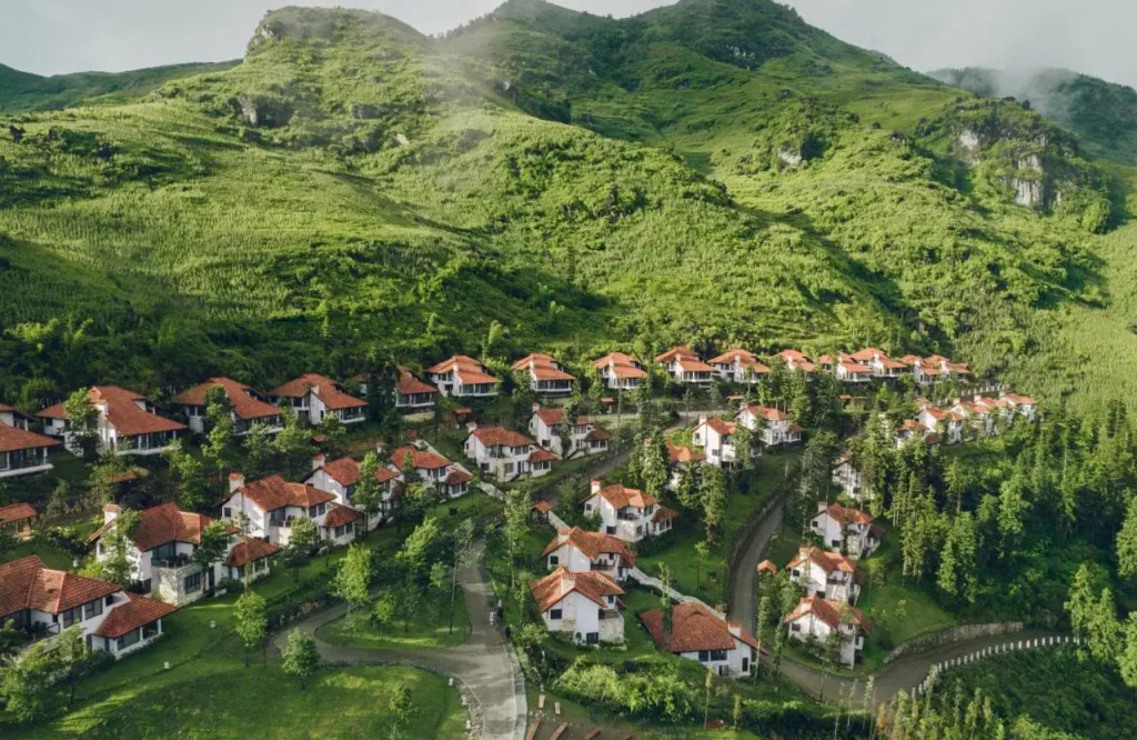Курортный отель Ville De Mont Mountain Resort