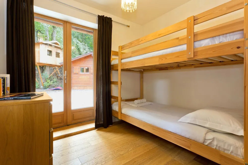 Apartment Biolay