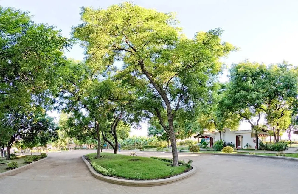 MGM Hi-Way Resorts