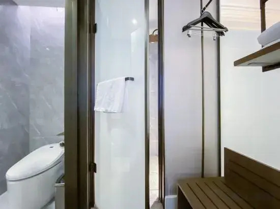 Starway Hotel (Xining Central Shopping Plaza Yile Building)