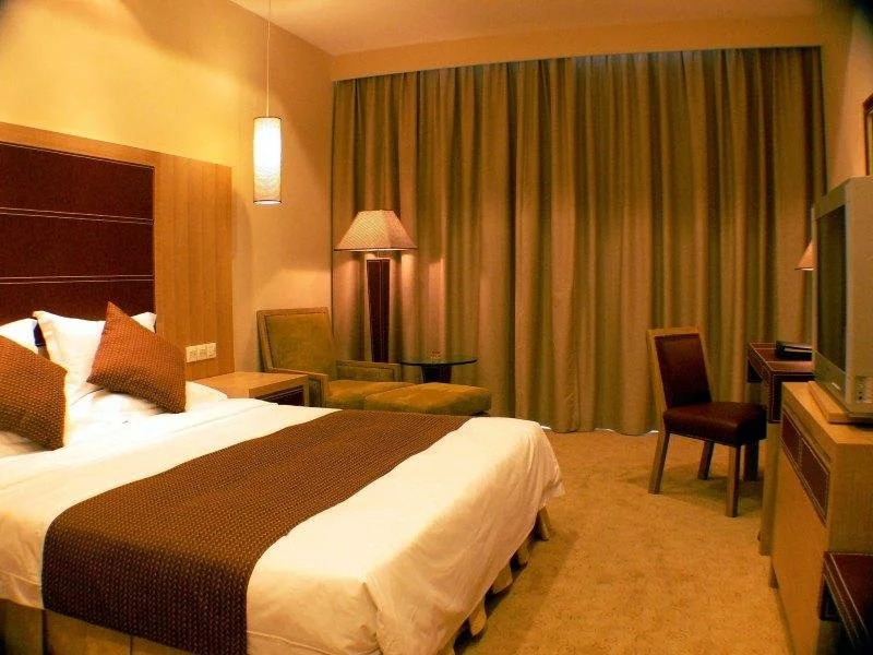 Royal Hotel