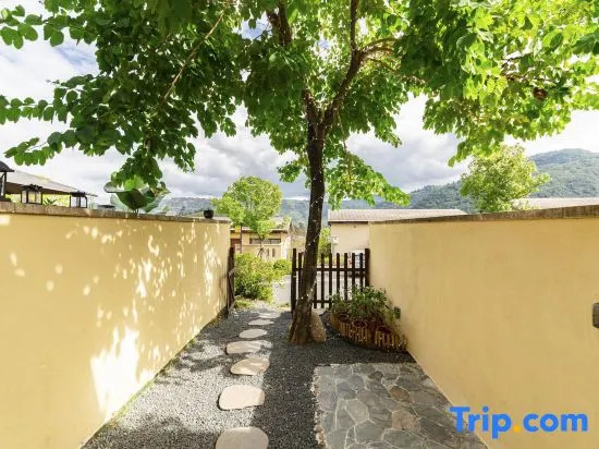 Yongtai Mountain Waishan Lanshanju Hot Spring Homestay