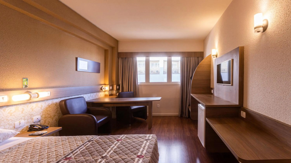 Hotel 10 Palmas