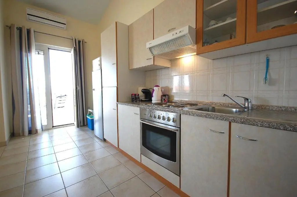 Apartments Nency by El-Pi Tours