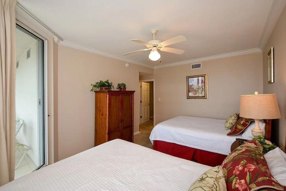 The Crown 3 Bedrooms 3 Bathrooms Condo