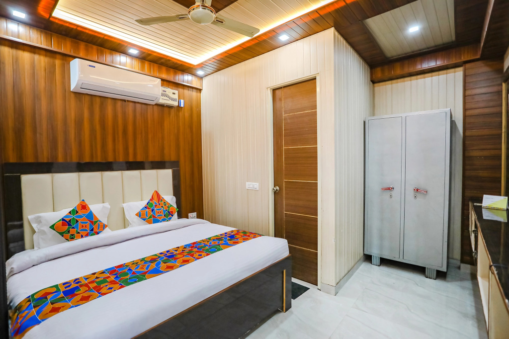 FabHotel JMS Residency