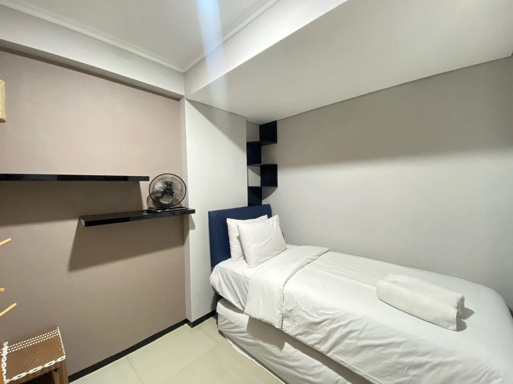 Artsy Hype Beast 2Br Gateway Pasteur Apartment Bandung