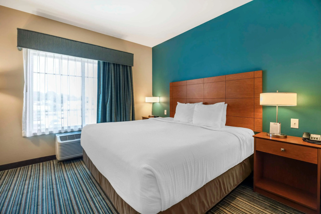 Best Western Plus Tuscumbia/Muscle Shoals Hotel & Suites
